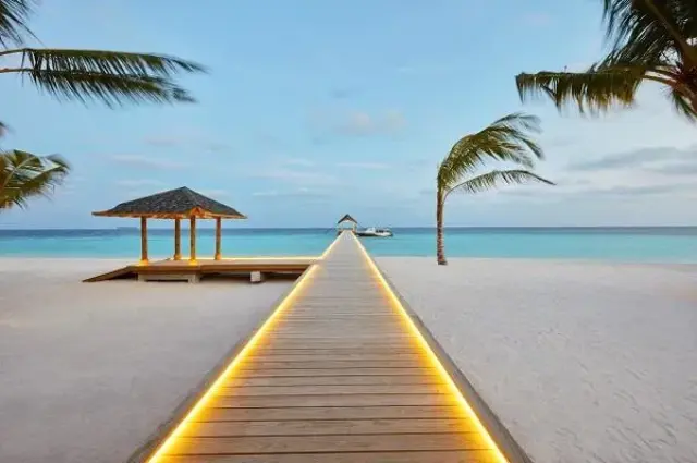 Tailor Made Holidays & Bespoke Packages for NH Collection Maldives Havodda Resort